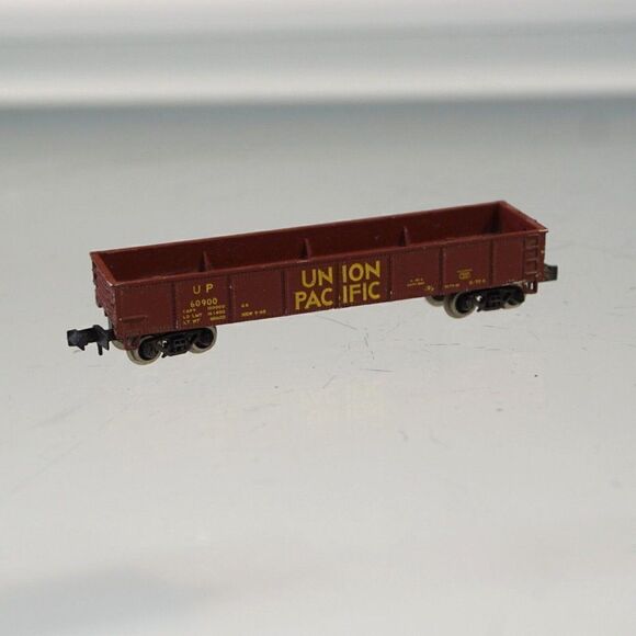 Atlas N Scale Train Union Pacific Gondola - Picture 8 of 10